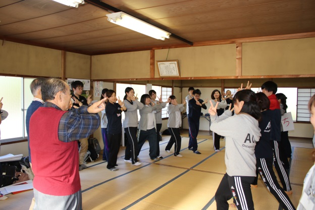 作業療法学専攻3年生が三種町上岩川地区で評価法実習を行いました